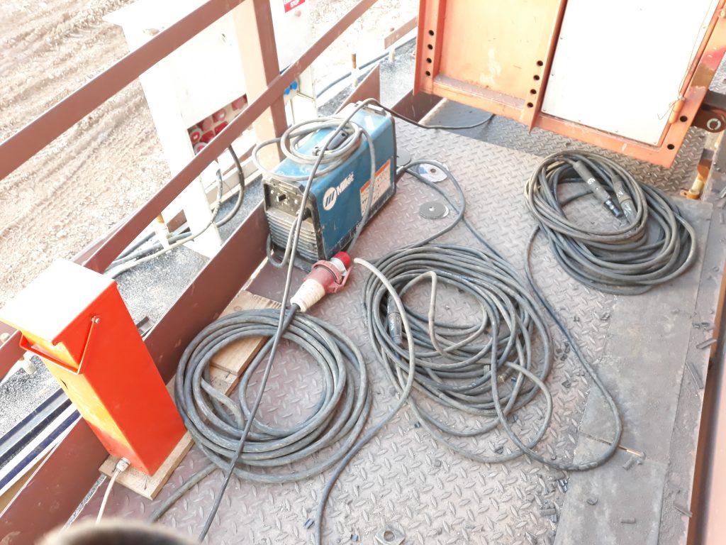 gestión de cables de soldadura