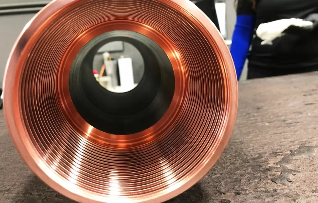imagen de tubo chapado en cobre